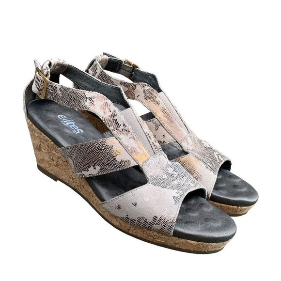 Walking Cradles Elites Cork Wedge Comfort Sandals Heels Metallic Women’s size 9 - Picture 2 of 15